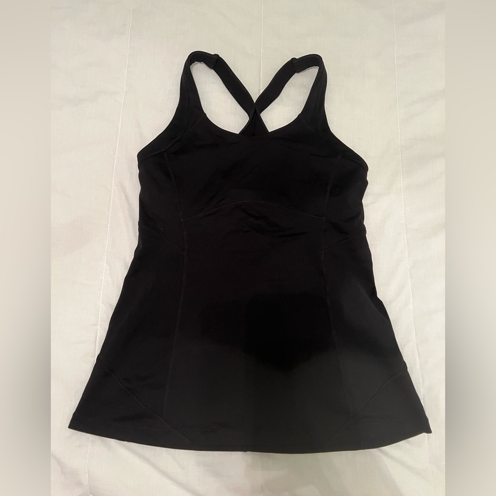Lululemon tank size 6